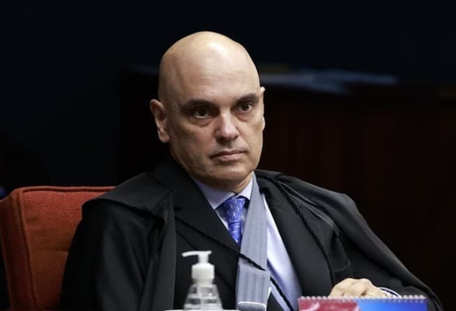 Após Débora Rodrigues, Moraes concedeu prisão domiciliar a 11 presos do 8/1