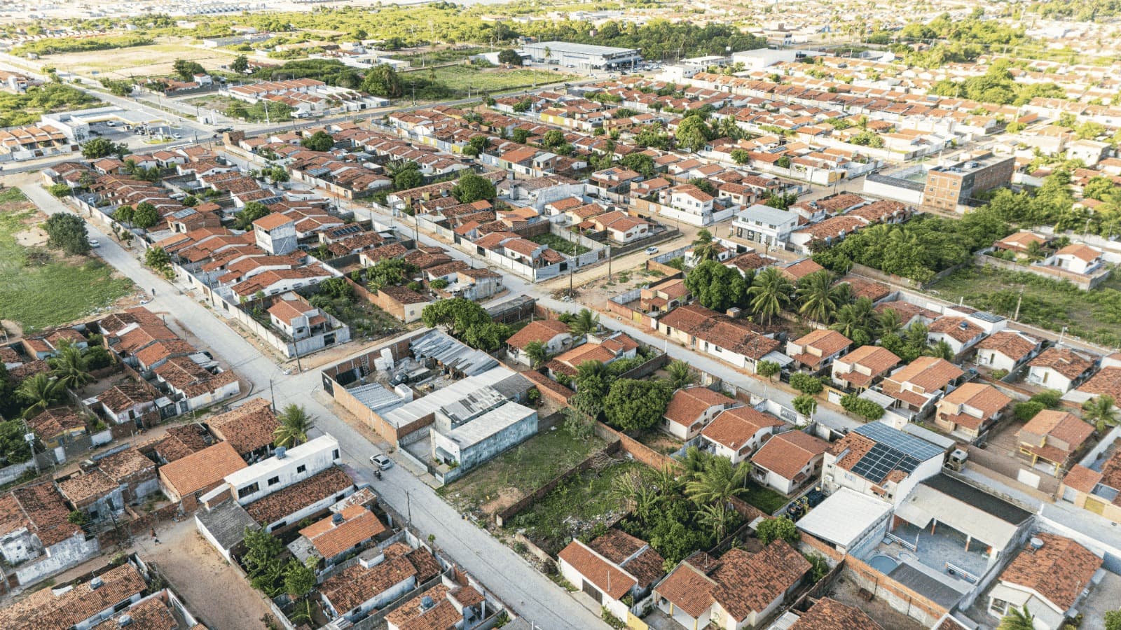 Prefeita de Extremoz, Jussara Sales destaca a pavimentação do conjunto São Miguel Arcanjo