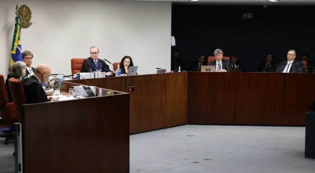 Defesas negam envolvimentos de denunciados do ‘núcleo 2' em tentativa de golpe; julgamento é retomado na tarde desta terça