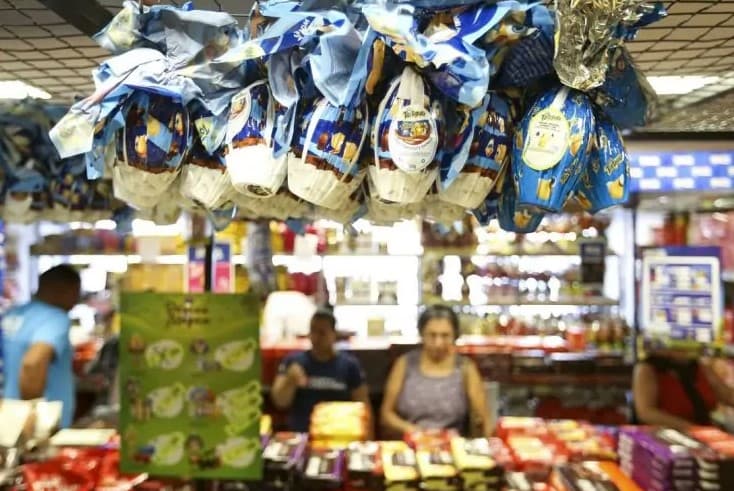 Feriados de Páscoa e Tiradentes: Veja o que abre e fecha no comércio de Natal