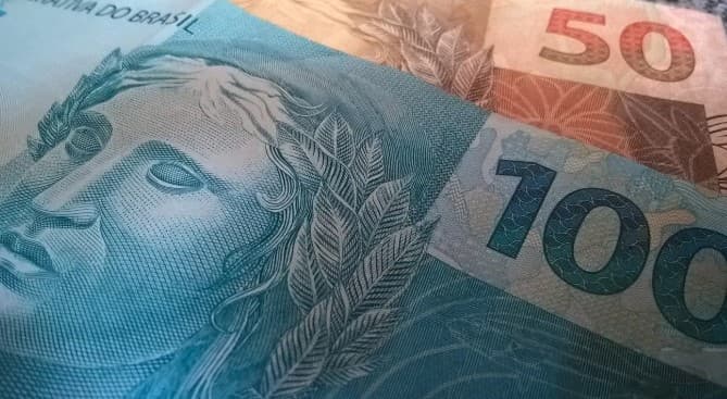 Dívida pública federal sobe para R$ 7,5 trilhões em março, diz Tesouro Nacional