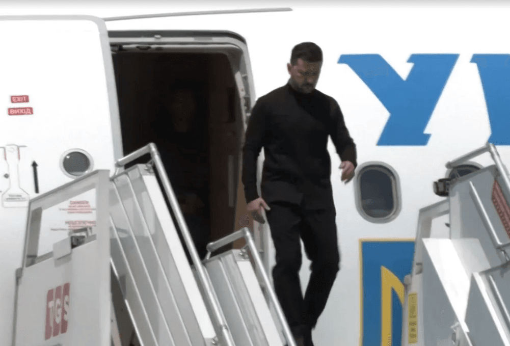 Zelensky chega na Turquia enquanto delegações ucranianas e russas se reúnem
