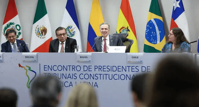 Barroso culpa revolução digital por ‘desinformação' e ‘discurso de ódio'