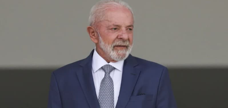 Oito ministros de Lula vão a feira do MST em SP