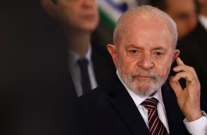 PESQUISA ATLAS: Lula perderia para Bolsonaro, Tarcísio e Michelle se eleições fossem hoje