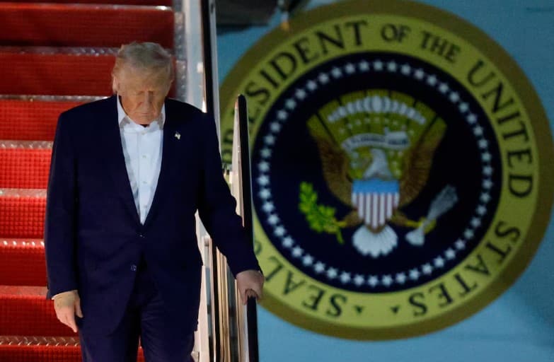 Trump diz que falará com Putin na segunda-feira para ‘acabar com banho de sangue’