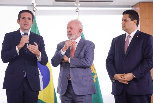PT vê Alcolumbre e Motta sufocando reeleição de Lula e prepara embate