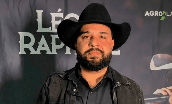 Quem é Léo, cantor sertanejo que foi atingido por fogo durante show