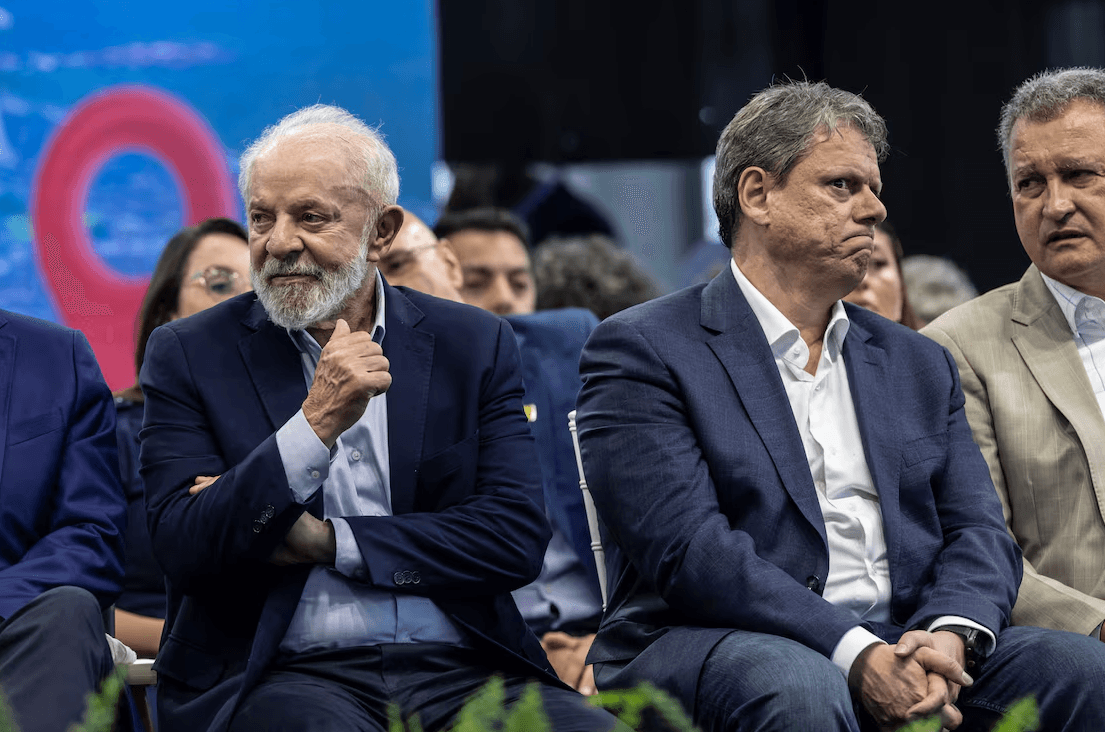 Tarcísio prevê cortes em 2026 e culpa Lula por ter que frear investimentos