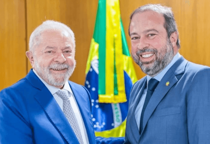 Silveira diz querer coordenar campanha para reeleição de Lula