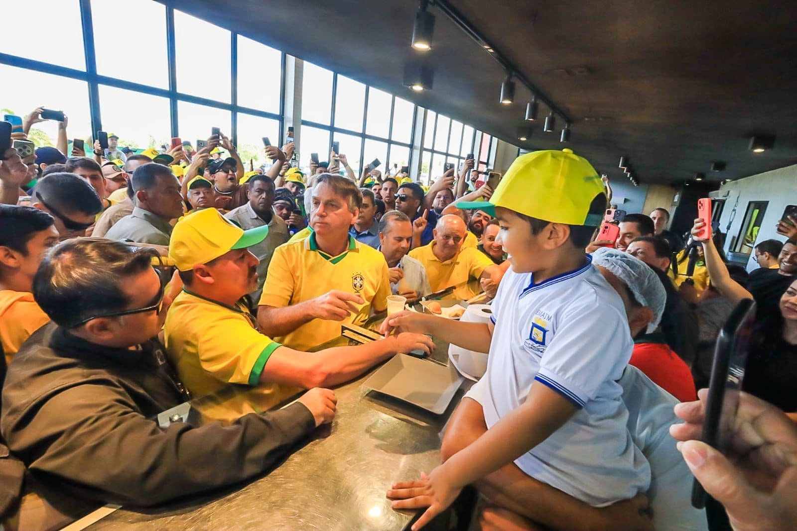 VÍDEO: Bolsonaro visita Tangará e cumpre promessa feita em abril