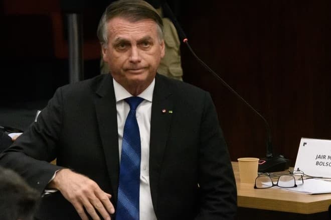 Bolsonaro passa por bateria de exames em Brasília após mal-estar durante agenda em Goiás