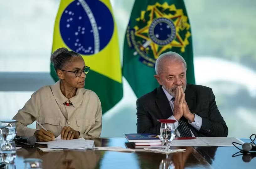 Lula diz que Marina Silva está ‘magrinha’ de tanto trabalhar: ‘Não consegue engordar'