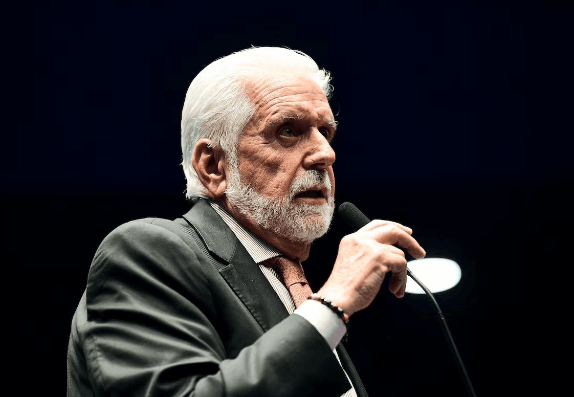 Tarifaço dos EUA: Líder do governo no Senado descarta conversa entre Lula e Trump até 1º de agosto