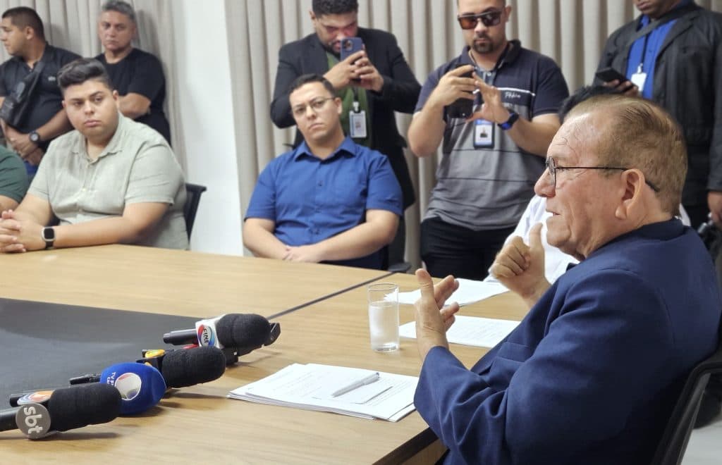 Prefeito Jaime Calado apresenta déficit herdado de R$ 220 milhões, faz balanço dos seis primeiros meses de gestão e sanciona plano de recuperação fiscal e econômico