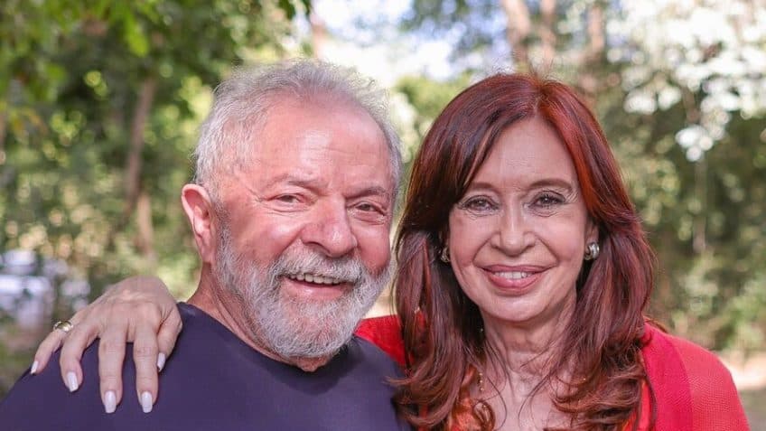 Lula aguarda aval da Justiça para visitar Cristina Kirchner em prisão domiciliar