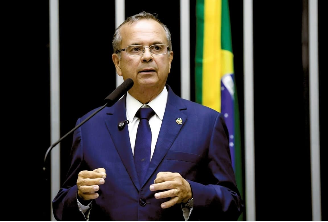 Senado discute Código Eleitoral com regras para IA e redes