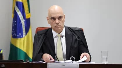 Moraes determina manutenção do aumento do IOF