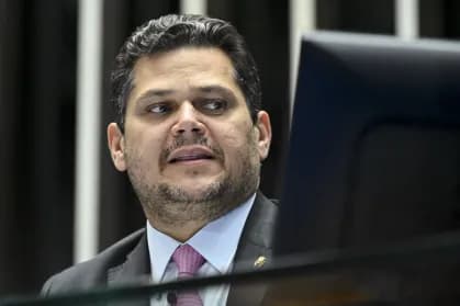 Alcolumbre deve rejeitar pedido de impeachment de Moraes