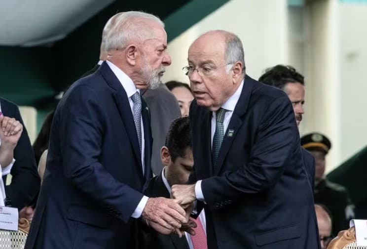 Lula convoca chanceler após Trump revogar vistos de ministros do STF