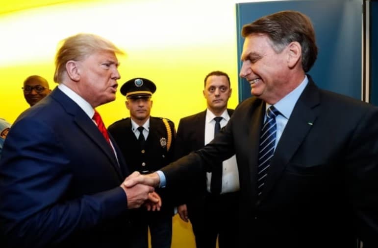 Embaixada dos EUA reforça posição de Trump em defesa de Bolsonaro