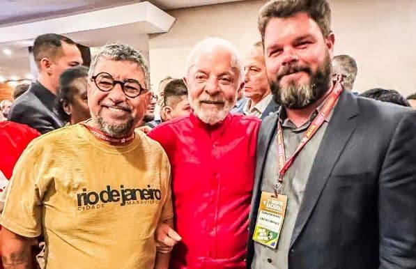 Lula se encontra com neto de Fidel Castro em evento do PT
