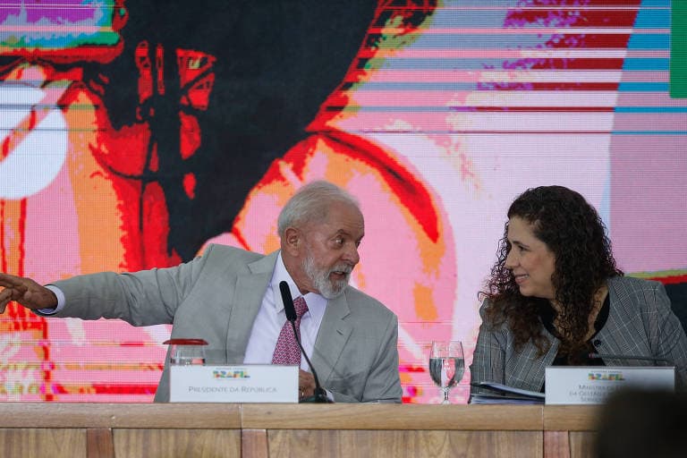 Não temos recursos para bancar bônus a servidores previsto na reforma administrativa, diz ministra