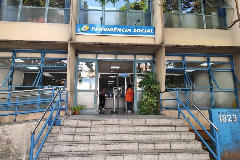 Fraudes contra INSS envolvem roubo de dados, IA e até mortos