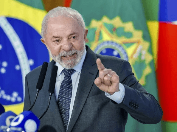 Partidos do centrão devem reforçar críticas a Lula em nova aliança, mas manter cargos no governo
