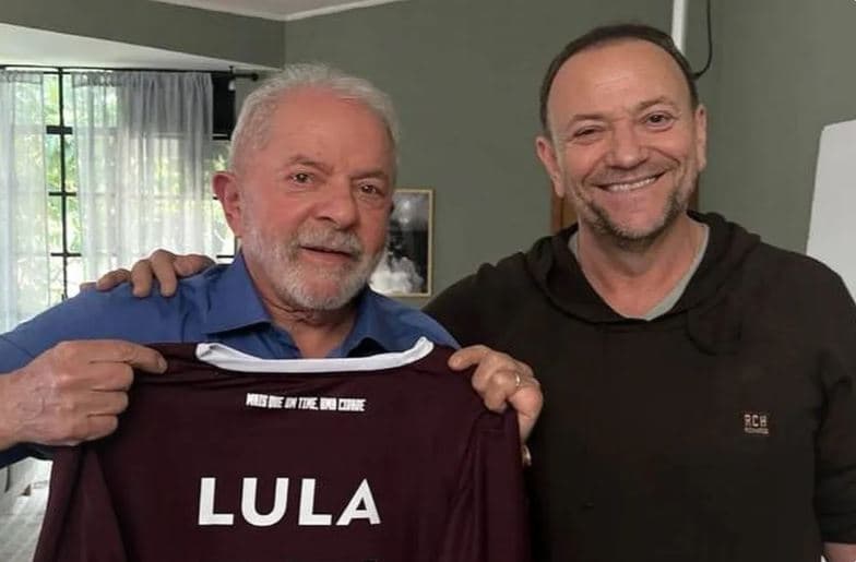 Lula participa de evento que definirá estratégias para reeleição e posicionamento do PT em 2026
