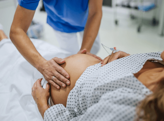 Grávida de 8 meses espancada por companheiro perde o bebê