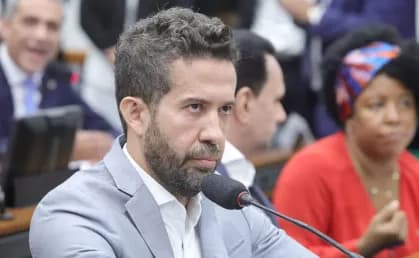 Conselho de Ética sorteia novos nomes para relatoria de ação contra Janones
