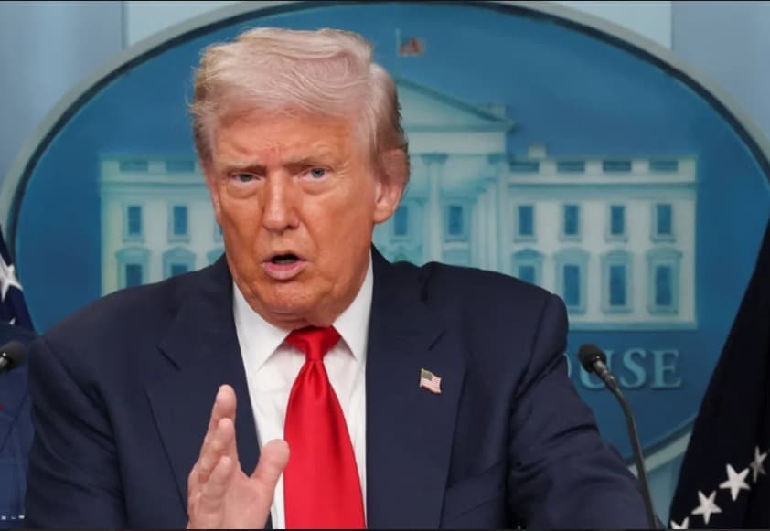 "Não se enfrenta um país dez vezes o seu tamanho", diz Trump após reunião