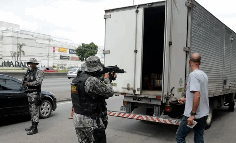 Mais de 10 mil roubos de carga foram registrados no Brasil em 2024