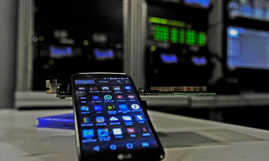 Golpes digitais superam roubos como o delito mais comum no Brasil
