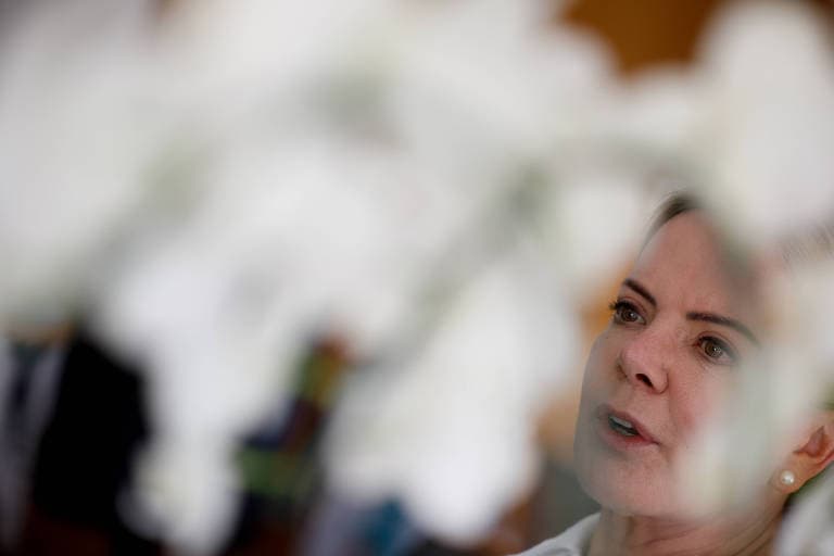 Gleisi comemora condenação de Bolsonaro e rechaça anistia, mas sinaliza para redução de penas do 8/1