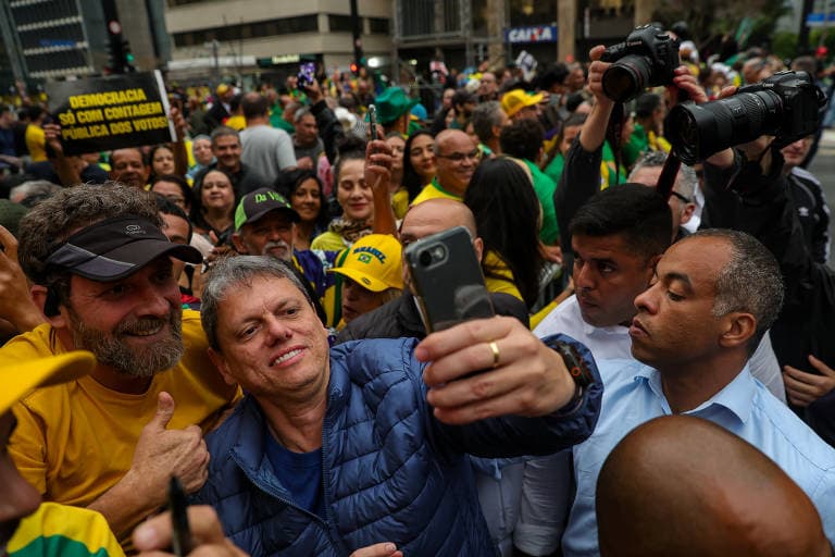 Governo Lula vê passo decisivo de Tarcísio para 2026, e bolsonaristas elogiam escalada de tom