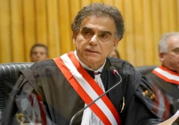 Área VIP para ministros constrange convidados em posse no TST