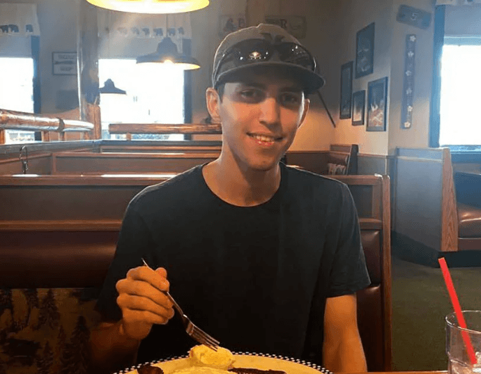 Quem é Tyler Robinson, suspeito de matar o influenciador Charlie Kirk