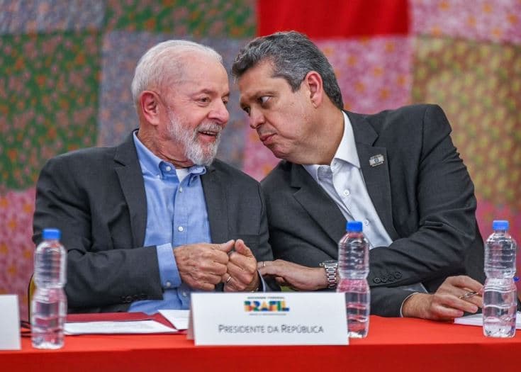 Ministro de Lula reage a avanço da anistia: “Atenta contra os Poderes”