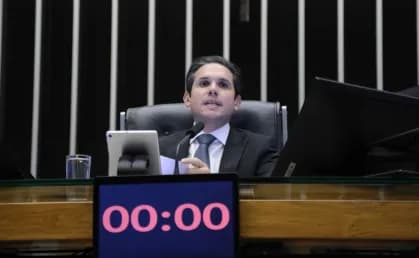 Hugo anuncia presidente e relator de comissão para PEC da Segurança Pública