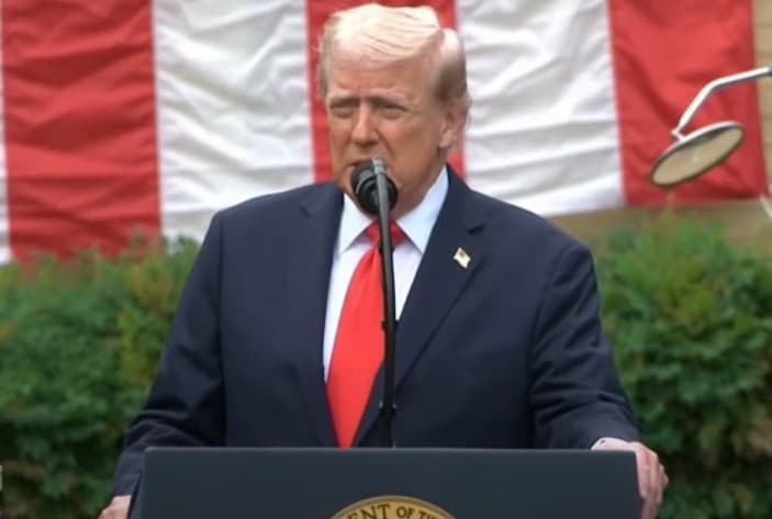 Deputados petistas pedem que Brasil declare Trump “persona non grata”