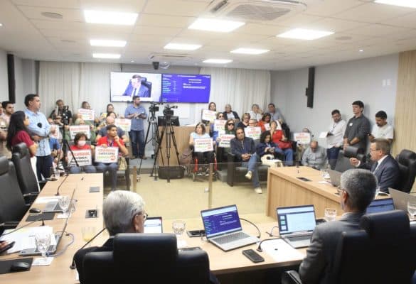 Plano de Cargos e Carreiras dos servidores da Educação avança na ALRN com aprovação na Comissão de Finanças e impasse sobre representação sindical