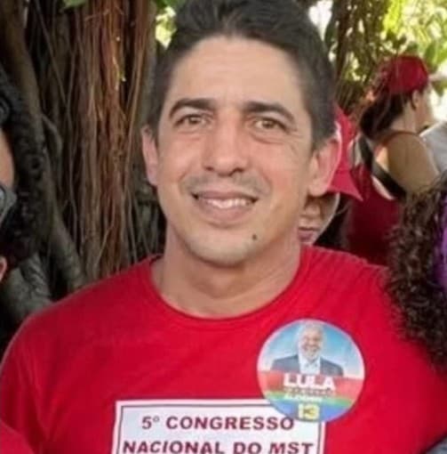 Governo dos EUA cancela visto de médico brasileiro que comemorou assassinato de Charlie Kirk