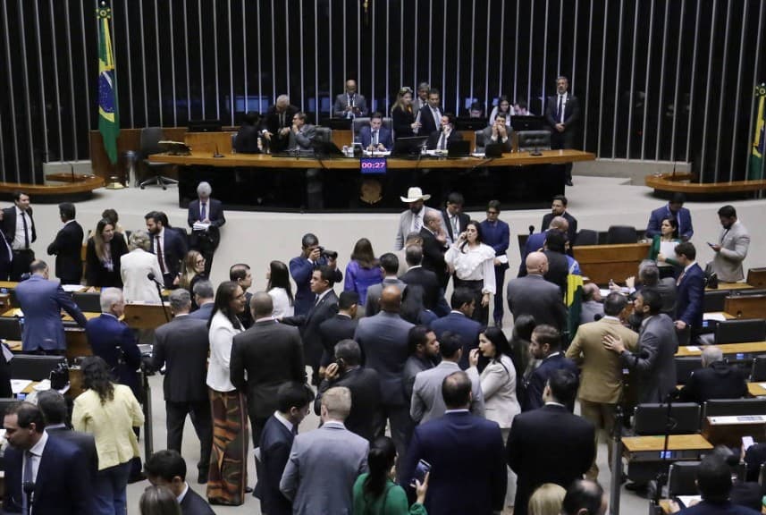 Centrão avalia retaliação ao governo Lula ao preparar manobra na PEC da Blindagem para ressuscitar votação secreta no projeto de lei