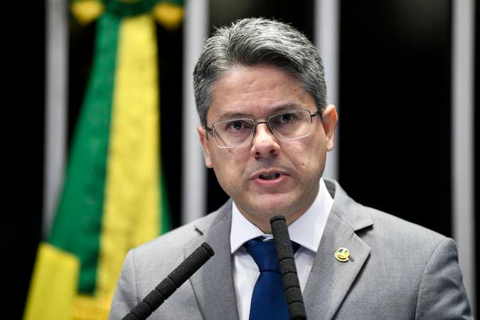 Relator no Senado diz que PEC da Blindagem joga imagem do Legislativo no lixo e vai ser derrubada