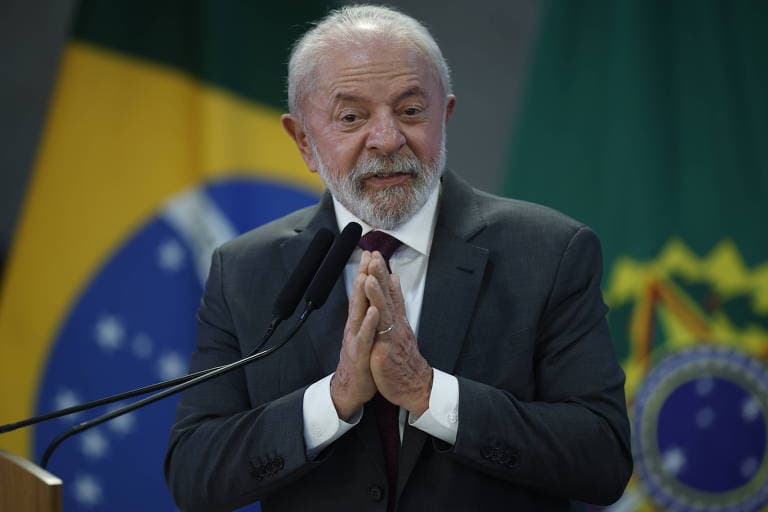 Lula avalia antecipar troca de ministros que devem disputar eleições em 2026
