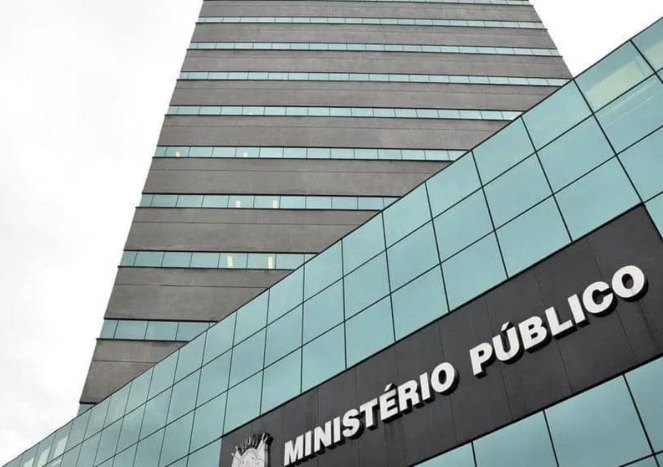 Estudo aponta que quase todos os membros do MP receberam acima do teto em 2024