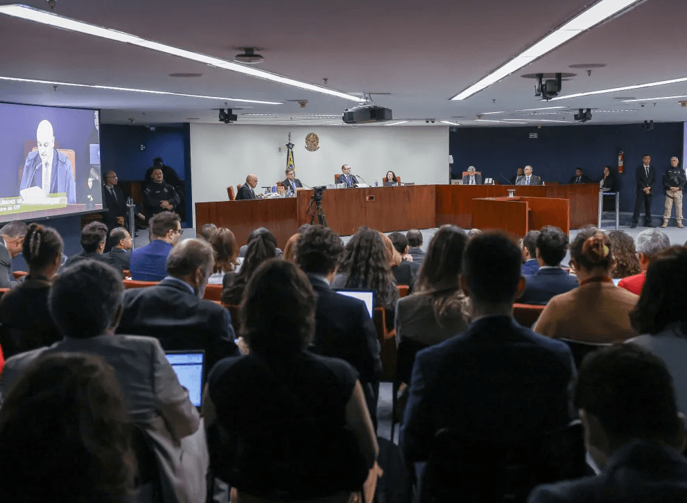 STF retoma julgamento de militares e civis acusados de espalhar fake news sobre eleições