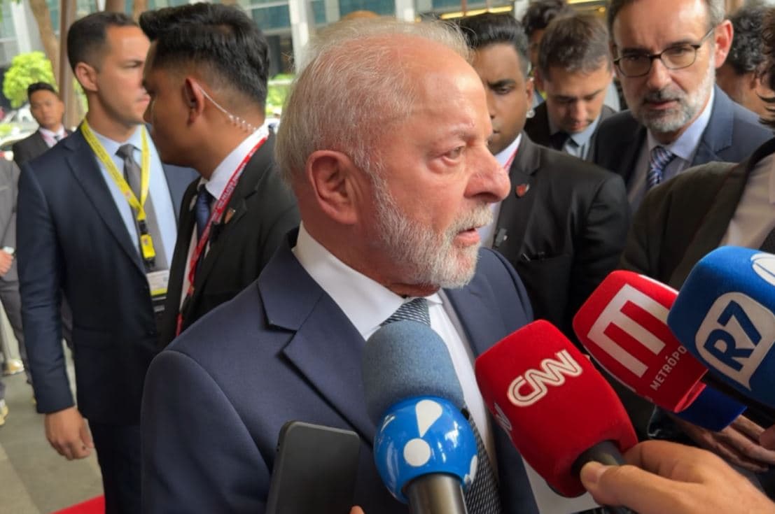 Lula diz que colocará “os problemas na mesa” em encontro com Trump